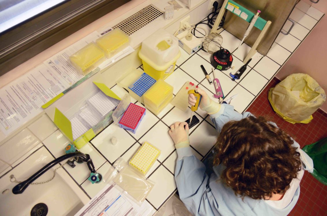 Covid-19, dépistage